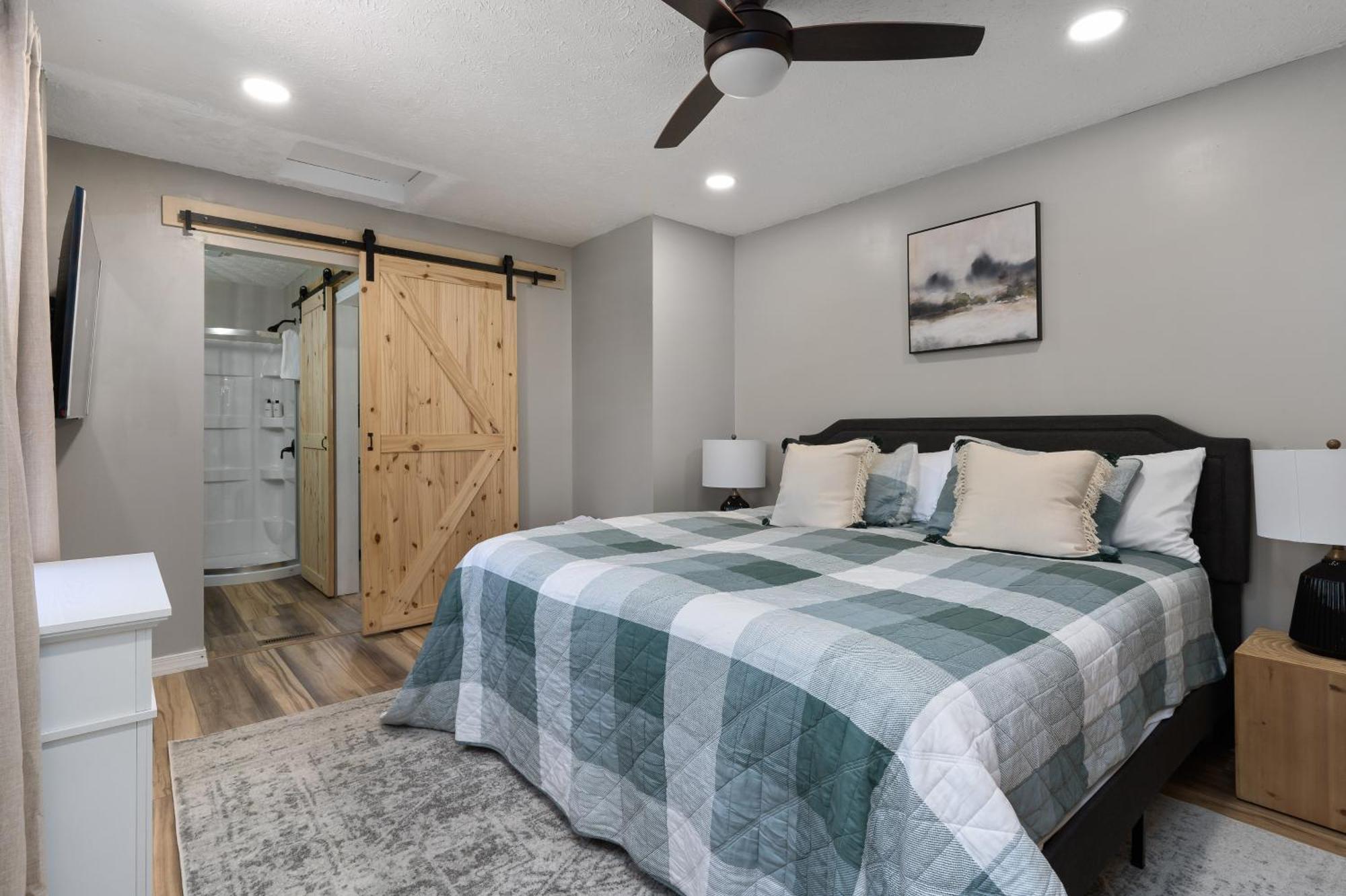 Spacious Cabin Near Hocking Hills And Caves With Hot Tub And Firepit Laurelville Ngoại thất bức ảnh