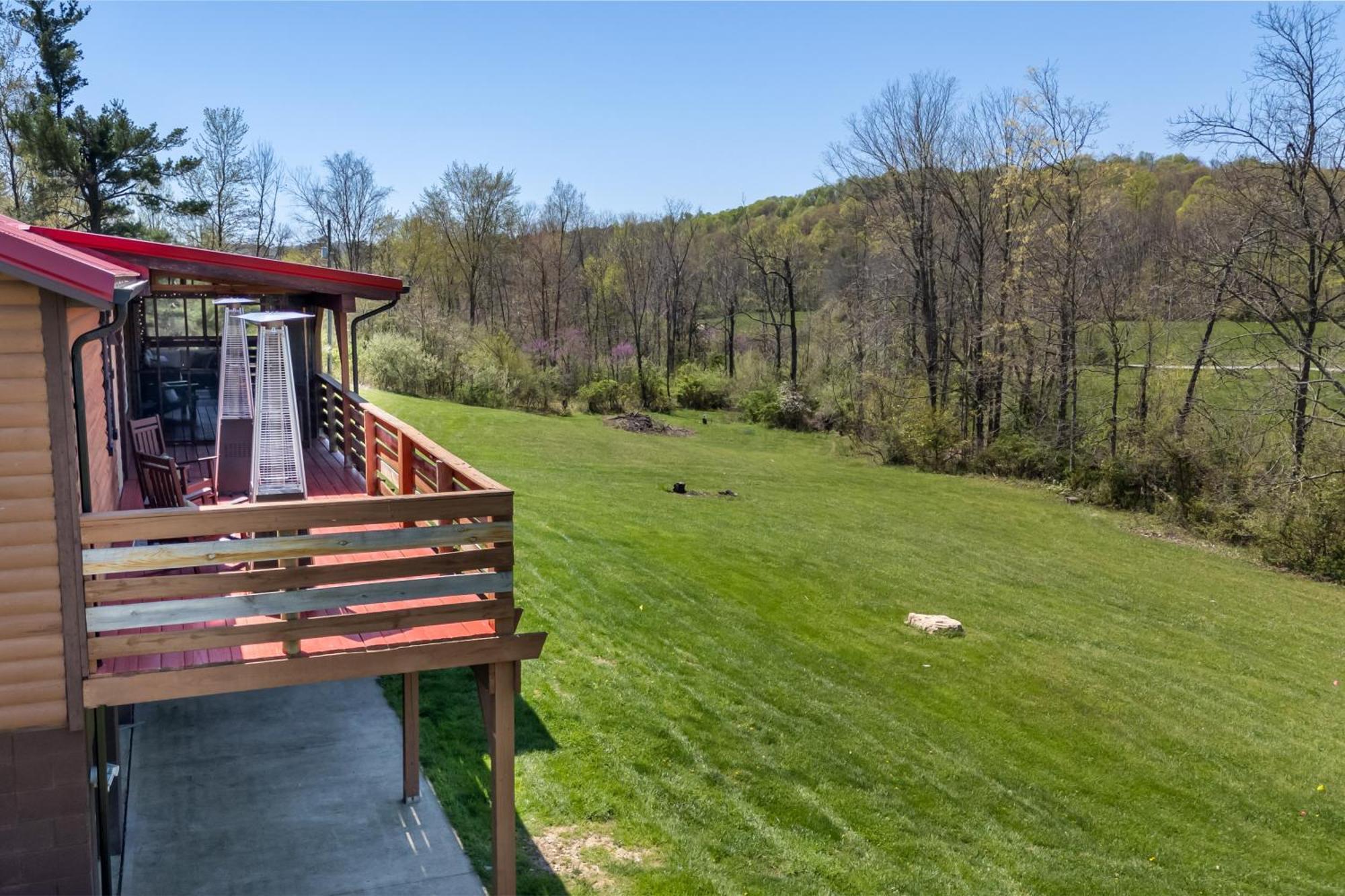 Spacious Cabin Near Hocking Hills And Caves With Hot Tub And Firepit Laurelville Ngoại thất bức ảnh